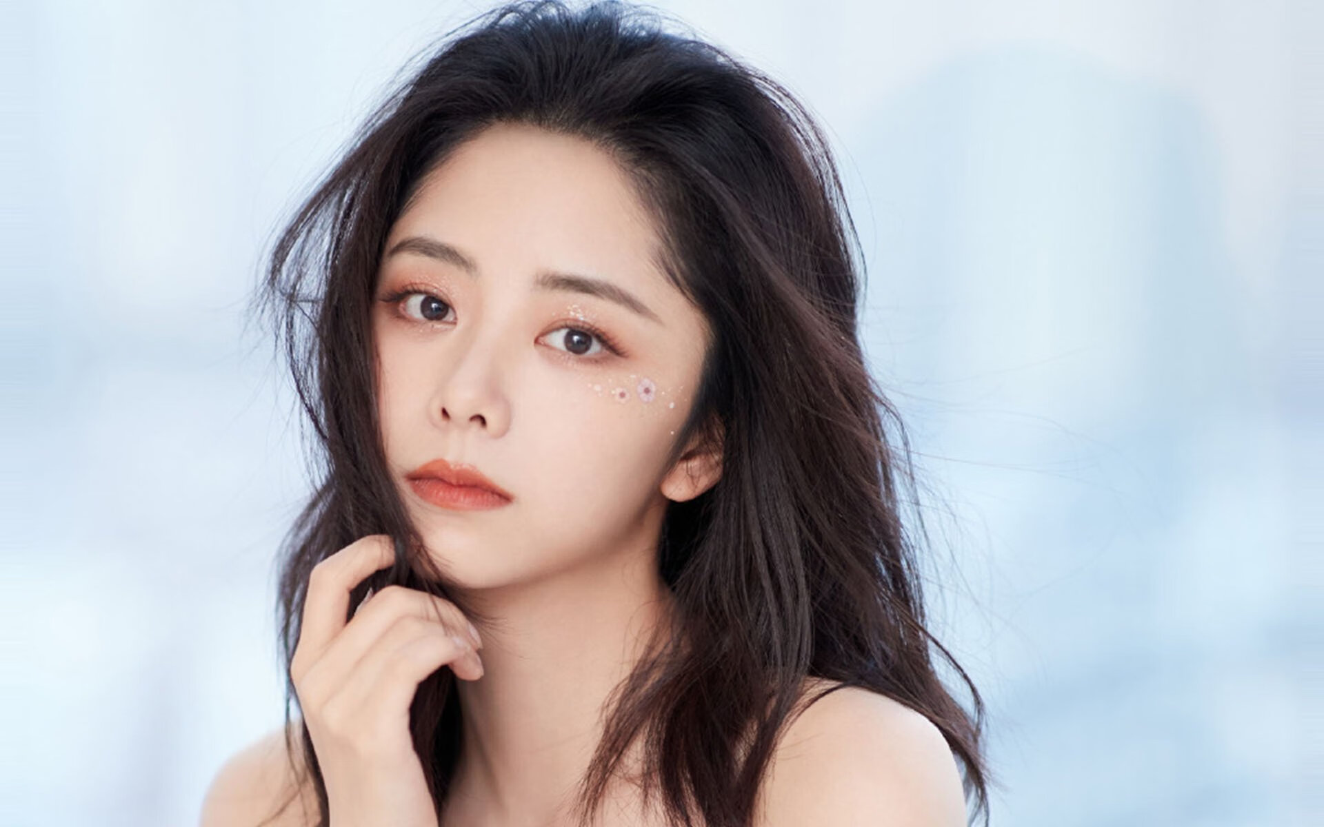 _未来智能跑鞋:科技助力每一步_,未来科技鞋子好不好