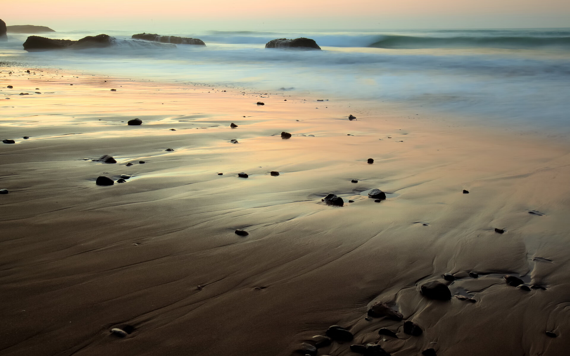 AYX GAMING-EDG赛季开局表现强劲，edg新赛季首发名单