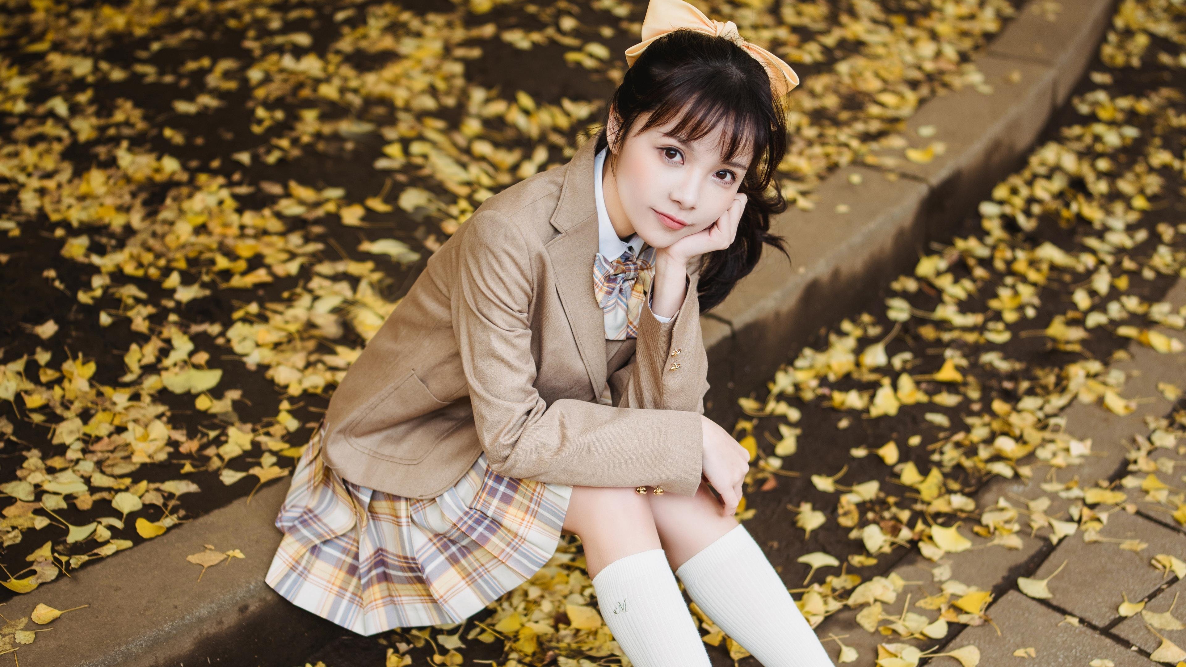 《校园电竞热潮:大学生组队竞技揭幕》,大学校园适合电竞商赛