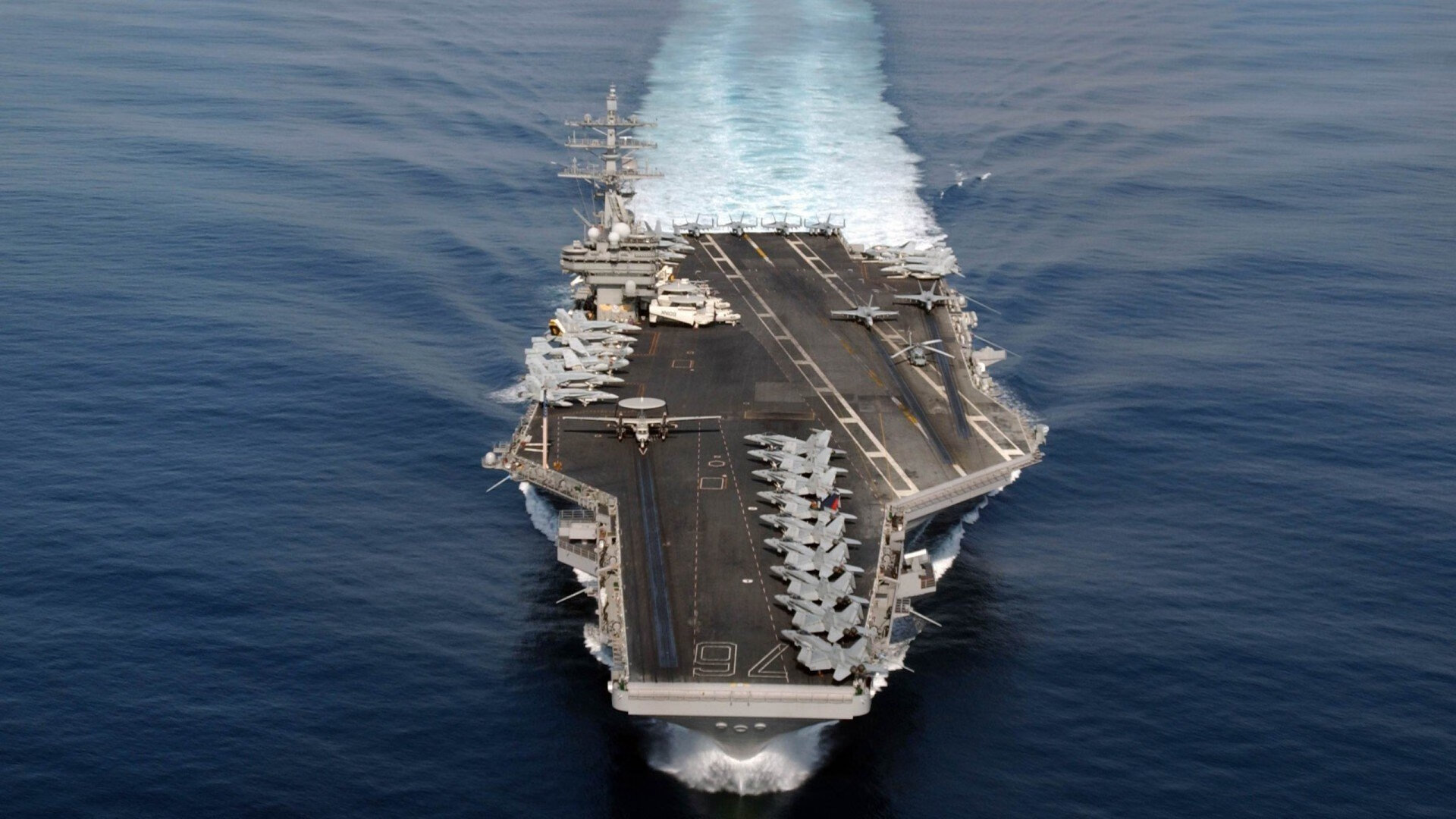 雄鹿主场大胜掘金,安特托昆博发威狂砍精华集锦,雄鹿队 塔克