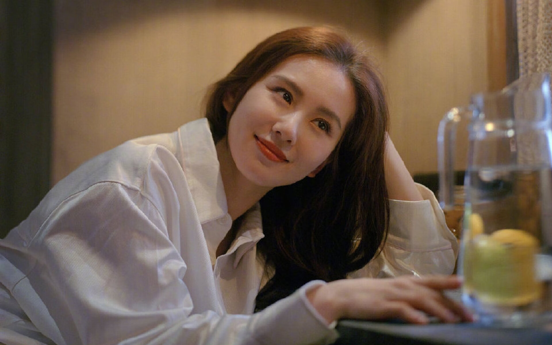 雄鹿主场大胜灰熊，浓眉分独自撑起湖人，雄鹿对灰熊直播