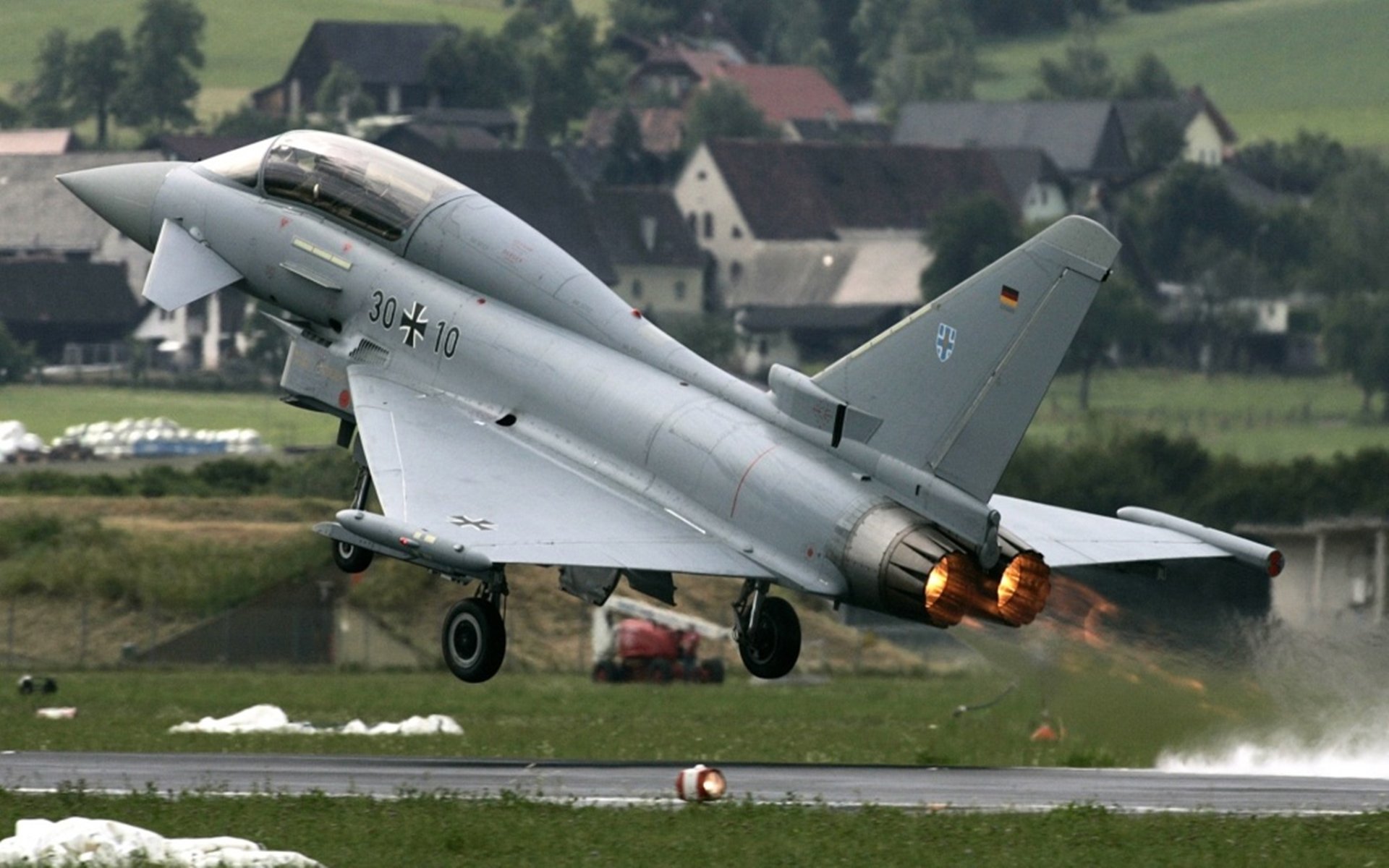 湖人爆冷胜快船!,湖人险胜快船