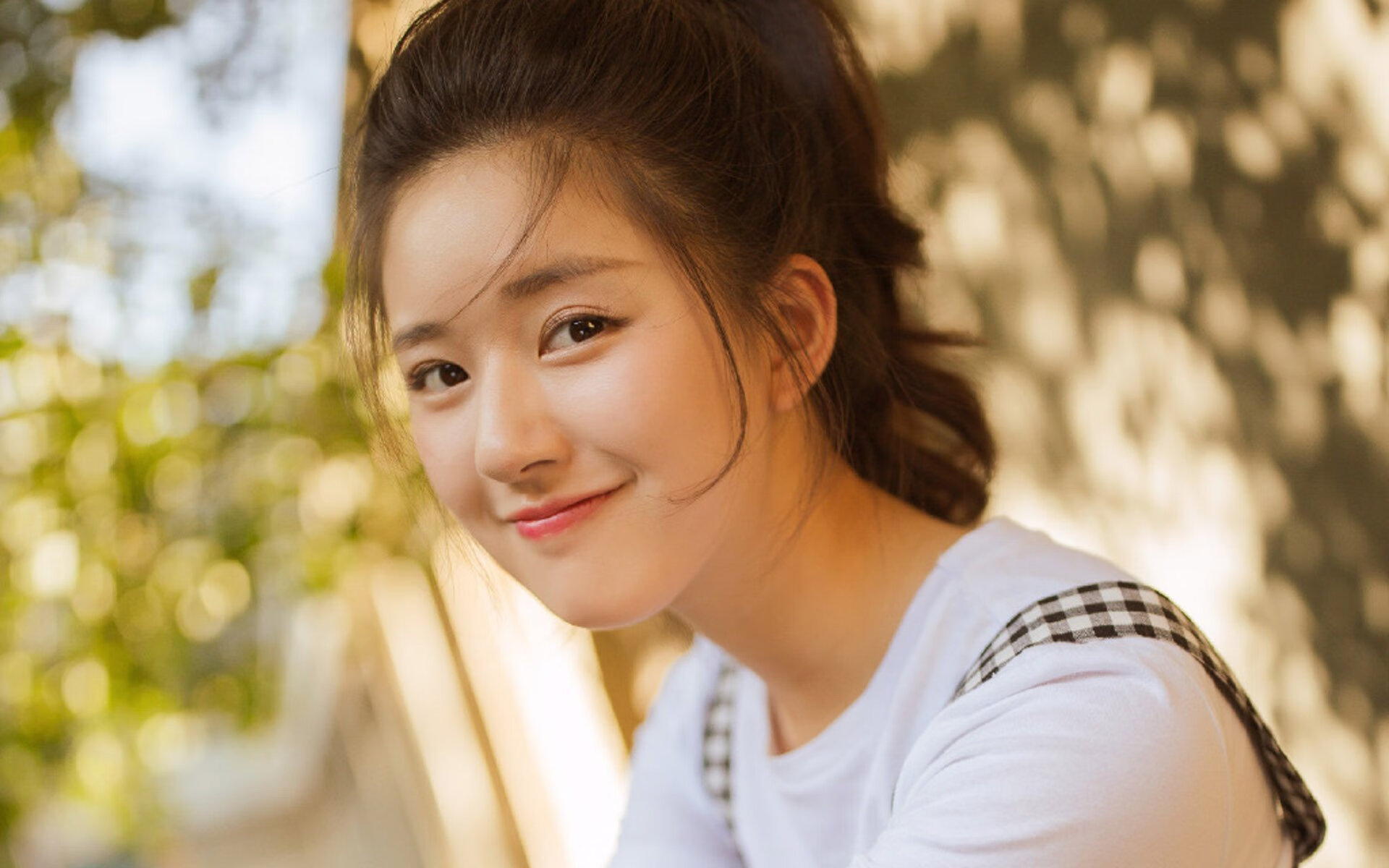 赛场瞬间:第四节王强冷静投中致胜三分,北京瞬间欢腾!,王强采访视频全集