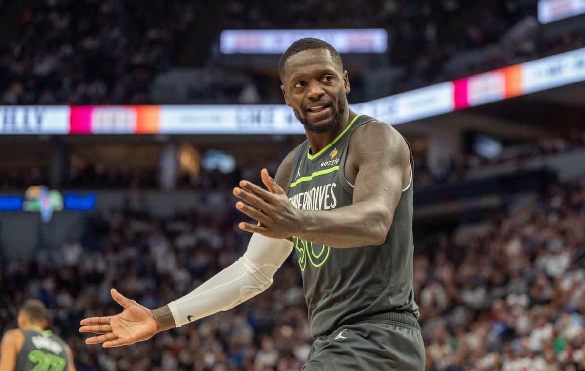 爱游戏体育：数据分析：联盟各队三分球命中率排名