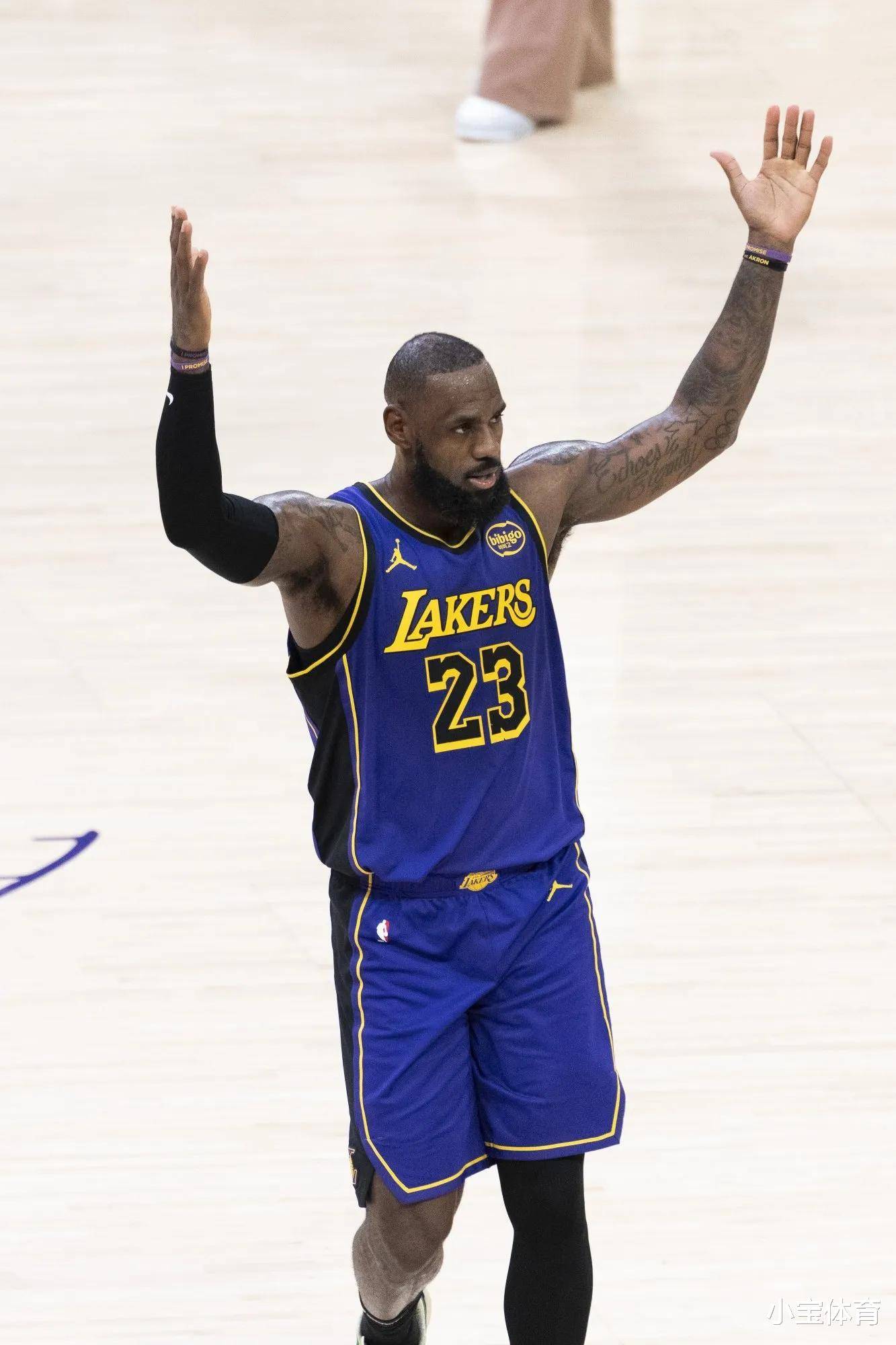 爱游戏体育：凯尔特人队防守策略：如何限制詹姆斯的突破？的简单介绍