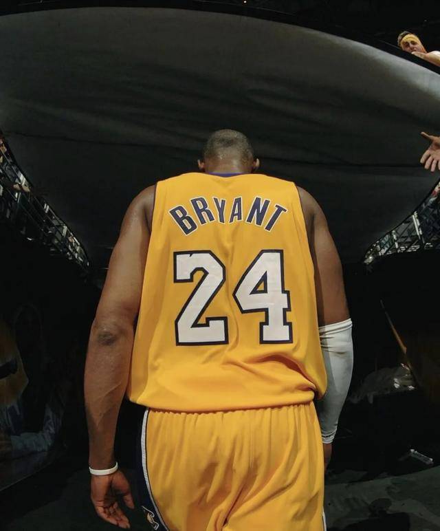 爱游戏体育：篮球纪录片，真的能客观地展现篮球运动员的真实生活吗？的简单介绍