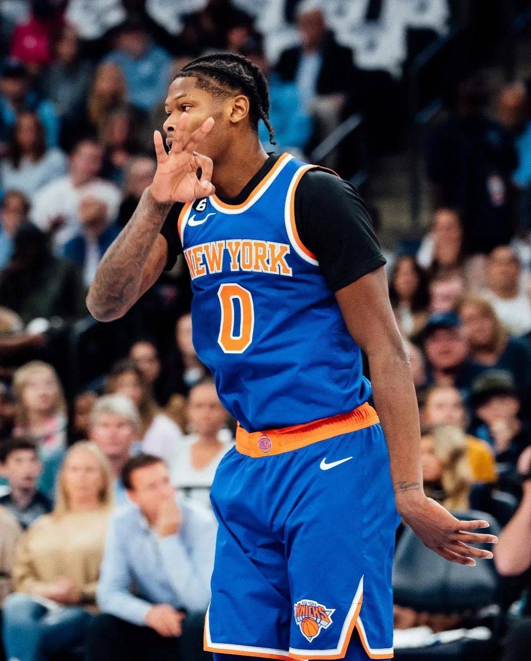 包含爱游戏体育：湖人队新赛季：雷迪什能否成为合格的锋线轮换？的词条