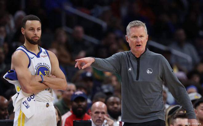 关于爱游戏体育：勇士队战术调整：科尔计划增加转换进攻战术的信息