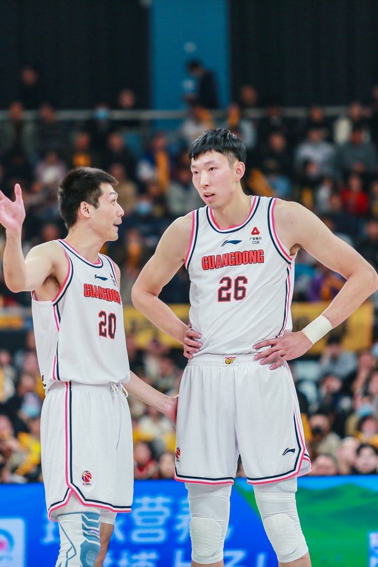 关于爱游戏体育:中国男篮历史上的经典绝杀:那些让人心跳加速的时刻的信息 关于爱游戏体育:中国男篮历史上的经典绝杀:那些让人心跳加速的时刻的信息